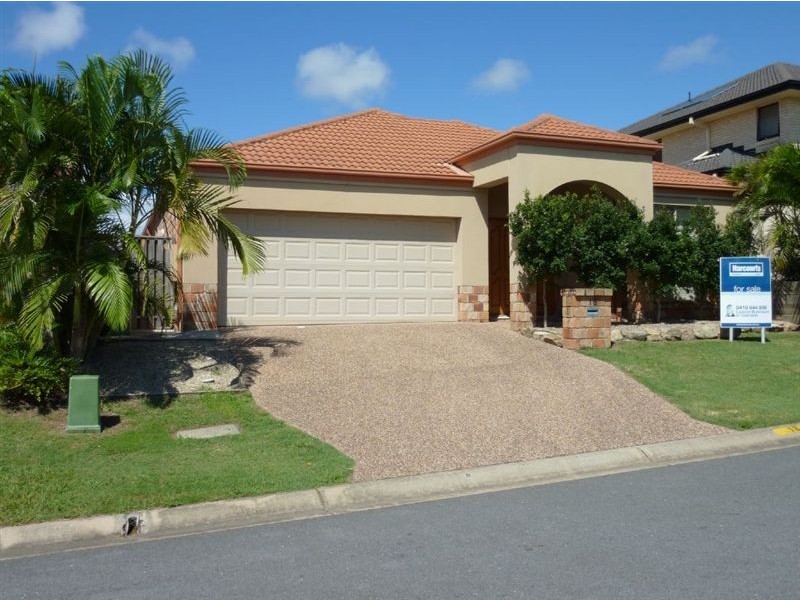 18 Marciana Crescent, Varsity Lakes QLD 4227