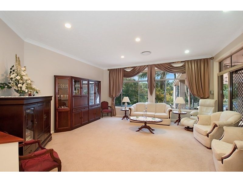 73 Teasdale Drive, Nerang QLD 4211