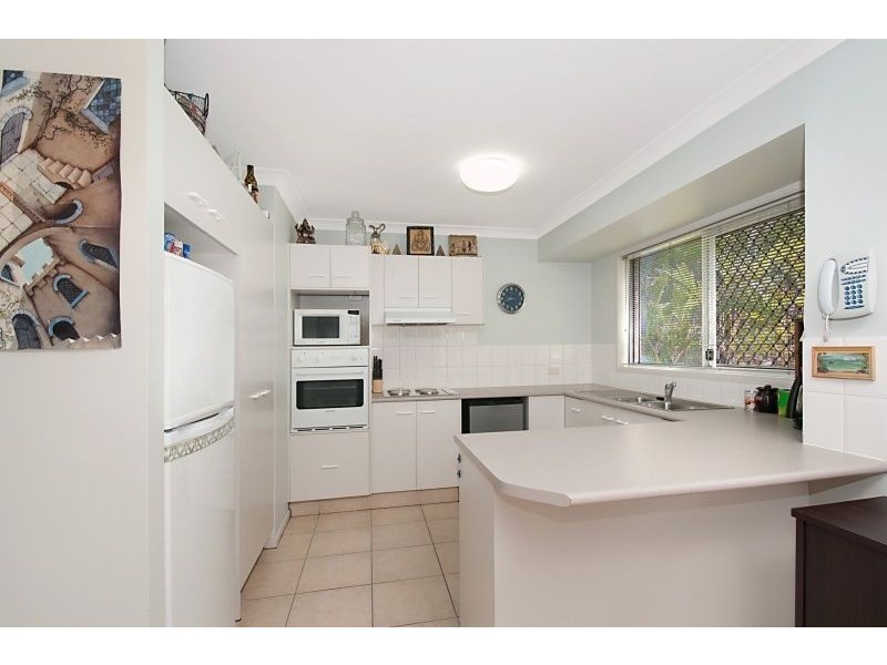 10 Queen Charlotte Court, Mudgeeraba QLD 4213