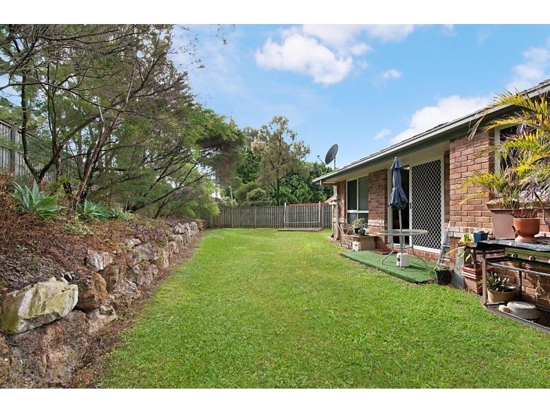 10 Queen Charlotte Court, Mudgeeraba QLD 4213