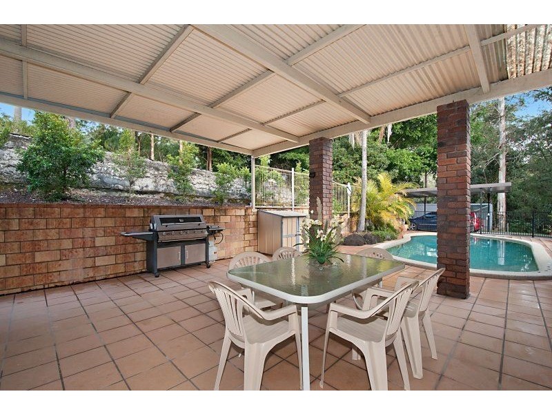 7 Harry Mills Drive, Worongary QLD 4213