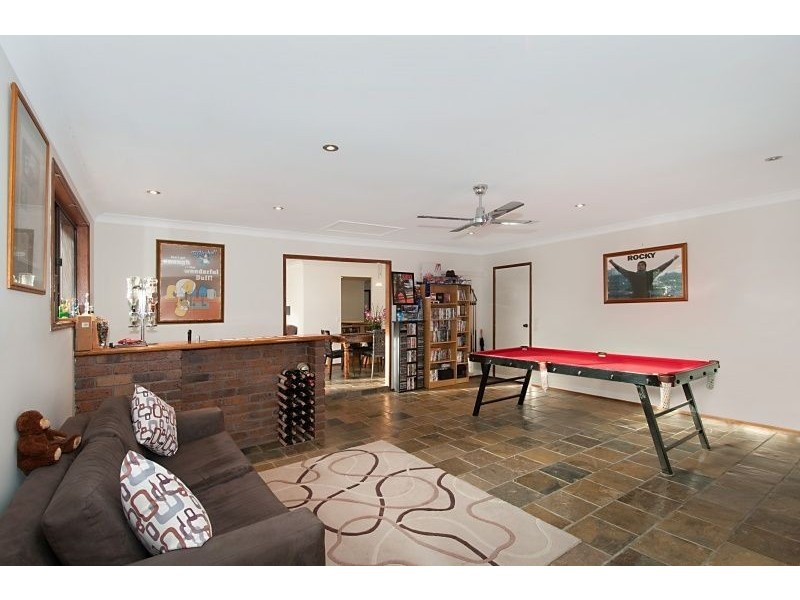 7 Harry Mills Drive, Worongary QLD 4213