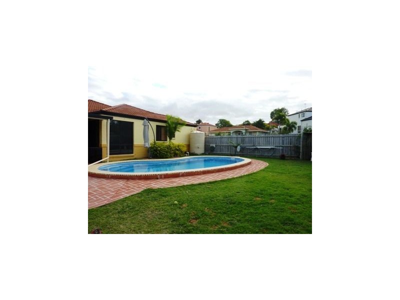 30 Wiltshire Drive, Mudgeeraba QLD 4213