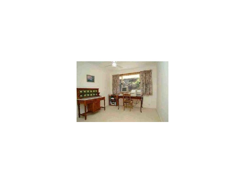113 Chesterfield Drive, Bonogin QLD 4213