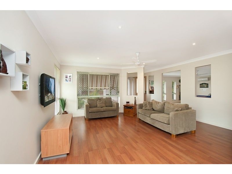 18 Lambor Drive, Mudgeeraba QLD 4213