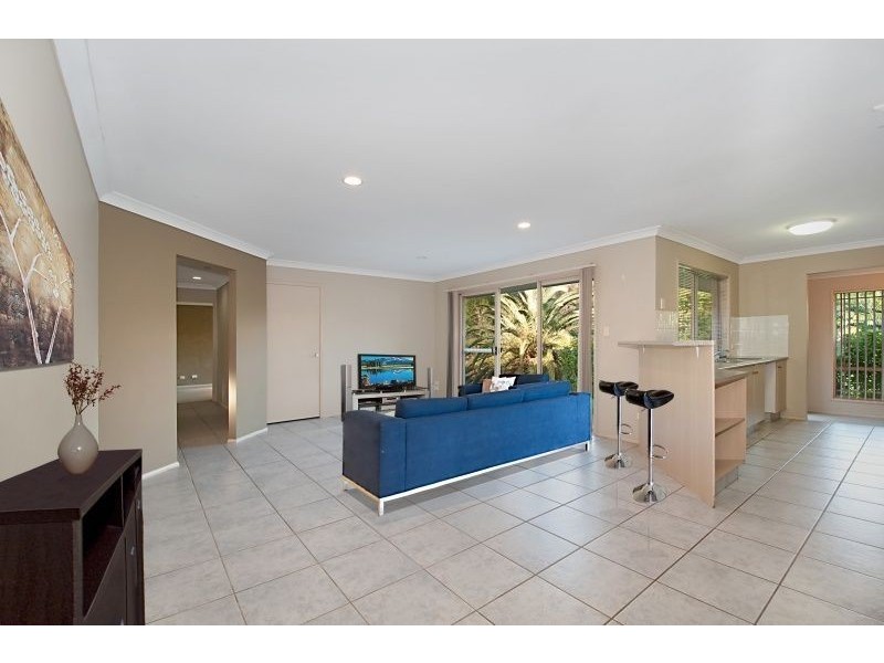 27 Hidden Valley Road, Bonogin QLD 4213