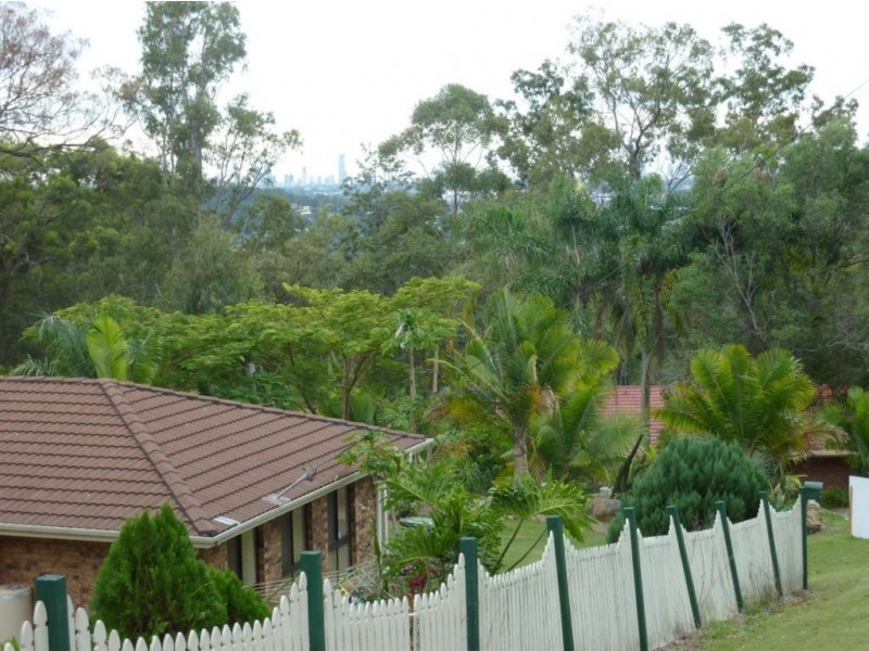 31 Bertana Drive, Mudgeeraba QLD 4213