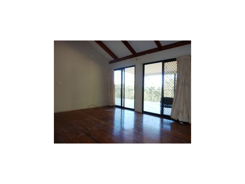 132 Narrow Leaf Road, Advancetown QLD 4211