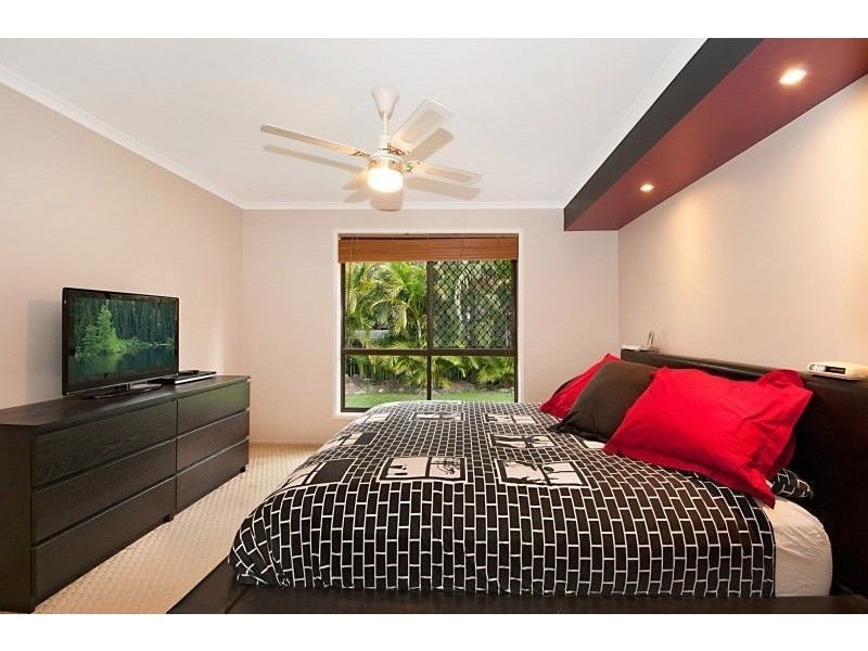 33 Chippewa Court, Mudgeeraba QLD 4213