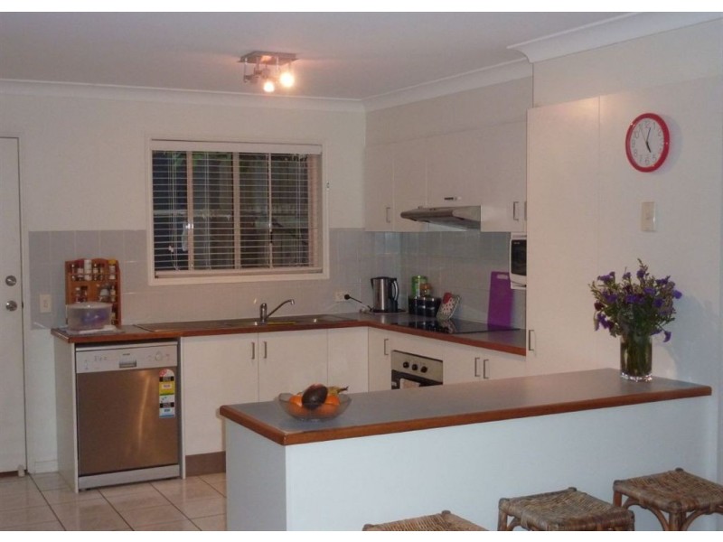 4/11 Railway Street, Mudgeeraba QLD 4213