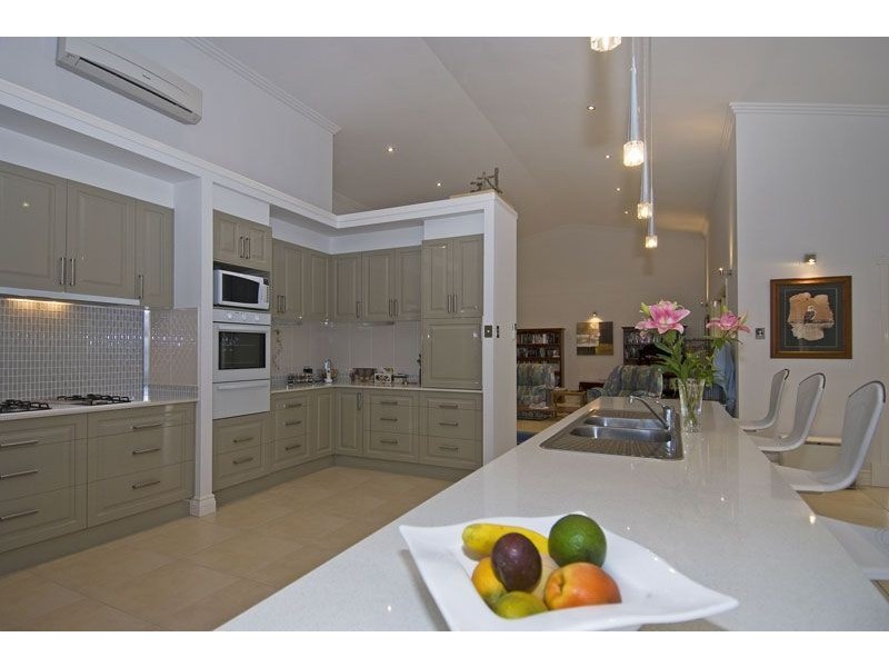 5 Charland Court, Worongary QLD 4213