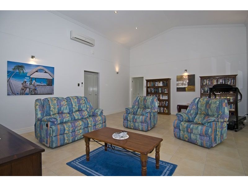 5 Charland Court, Worongary QLD 4213