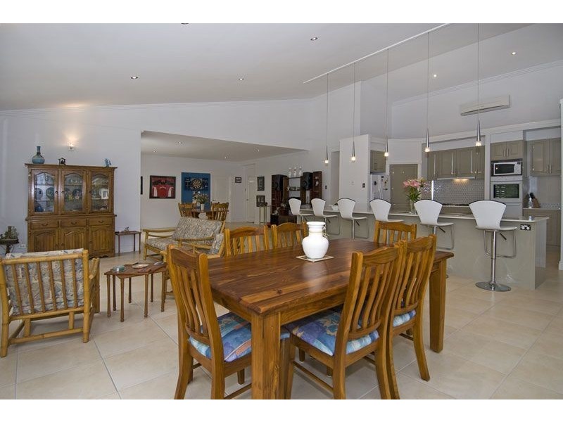 5 Charland Court, Worongary QLD 4213