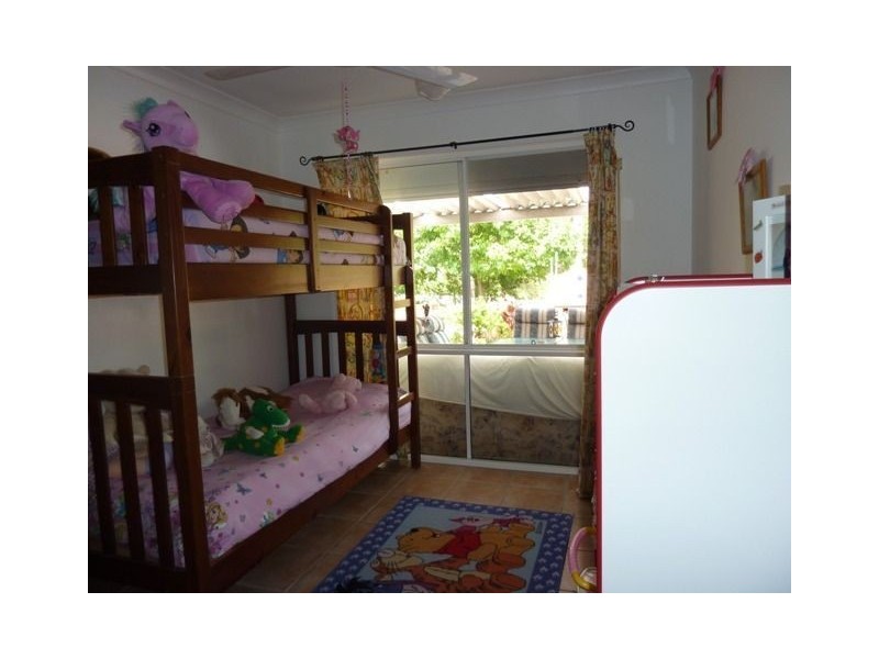 1/8 Ripoll Court, Mudgeeraba QLD 4213