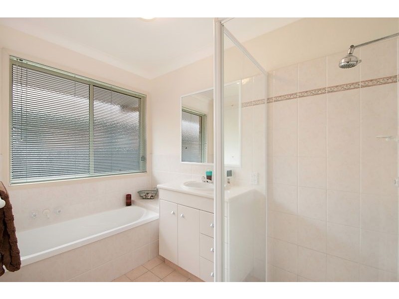 72 Swanton Drive, Mudgeeraba QLD 4213