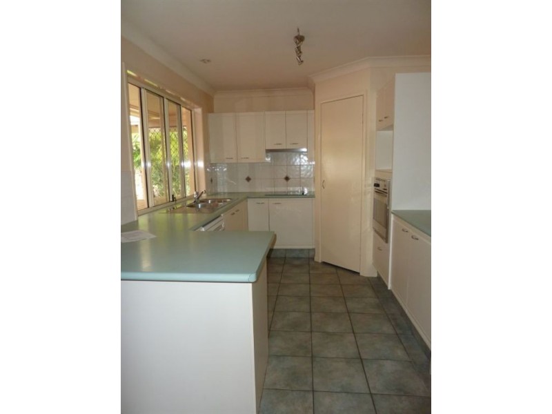 10 White Ash Road, Bonogin QLD 4213