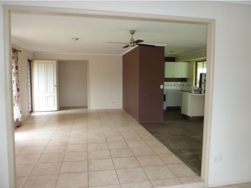 3 Bunya Court, Helensvale QLD 4212