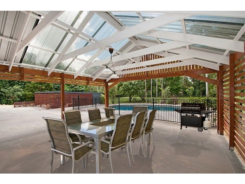 8 Appaloosa Court, Mudgeeraba QLD 4213