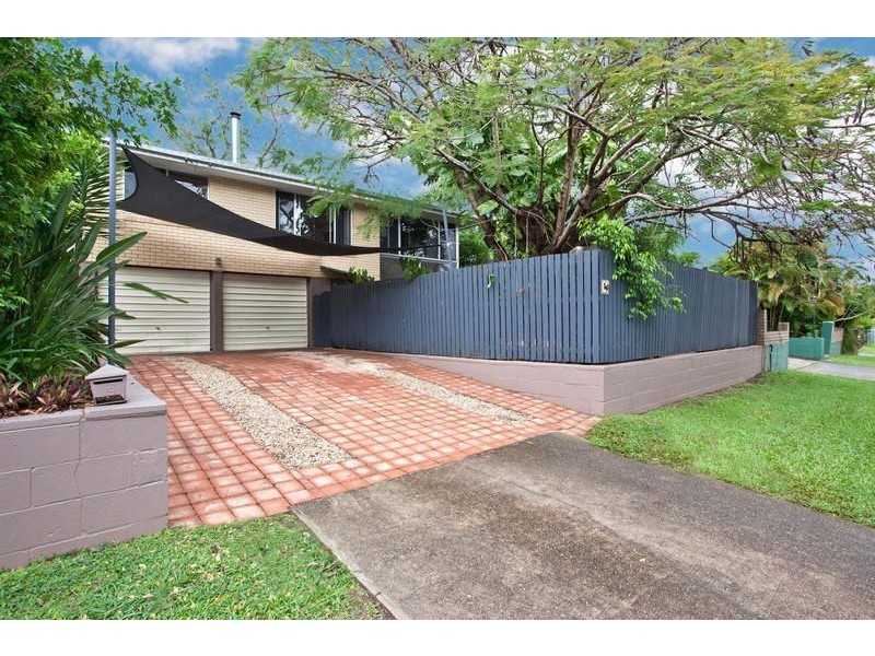 19 Paradise Street, Nerang QLD 4211