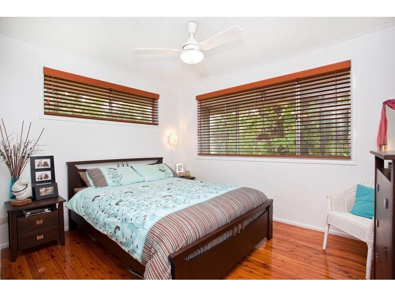 19 Paradise Street, Nerang QLD 4211