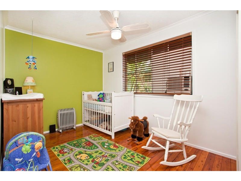 19 Paradise Street, Nerang QLD 4211