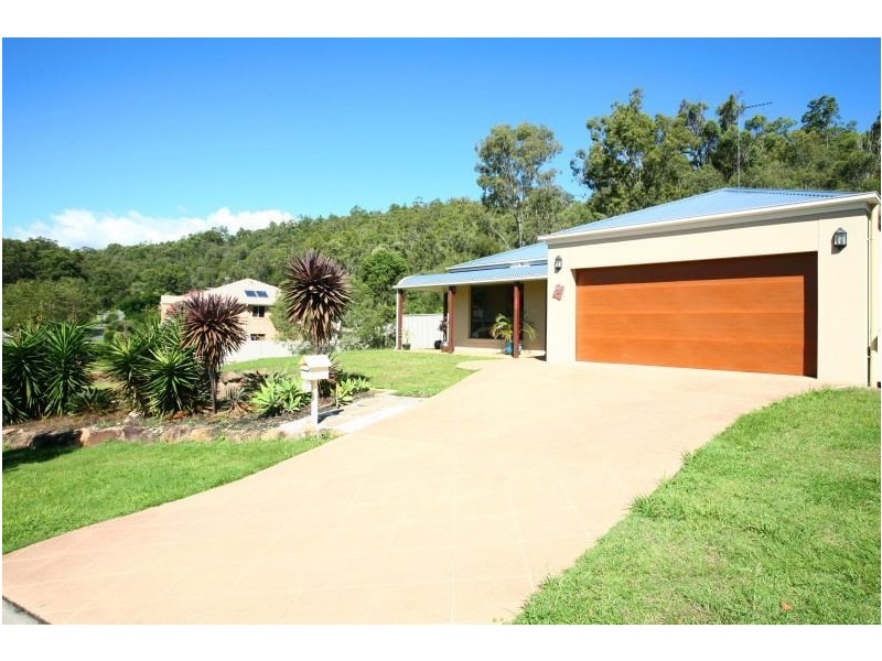 2 Riverlilly Street, Reedy Creek QLD 4227