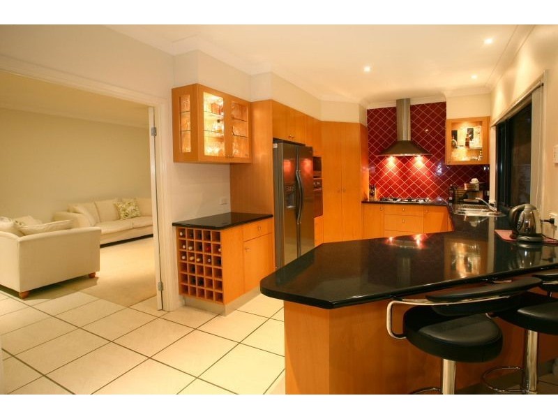 2 Riverlilly Street, Reedy Creek QLD 4227