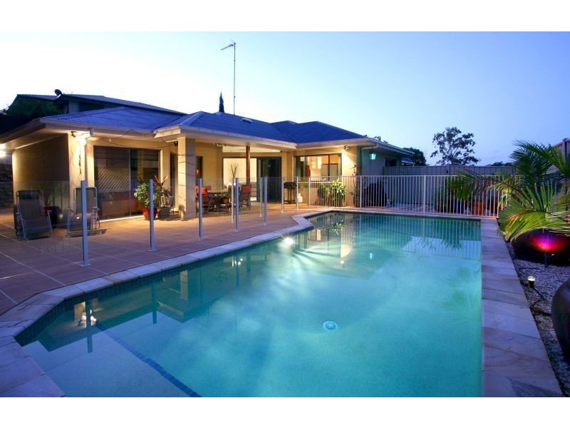 2 Riverlilly Street, Reedy Creek QLD 4227