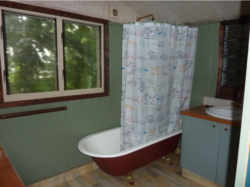 25 Gwongorella, Springbrook QLD 4213