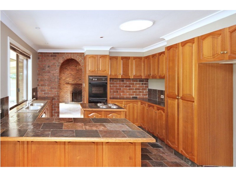 69a Bonogin Road, Mudgeeraba QLD 4213