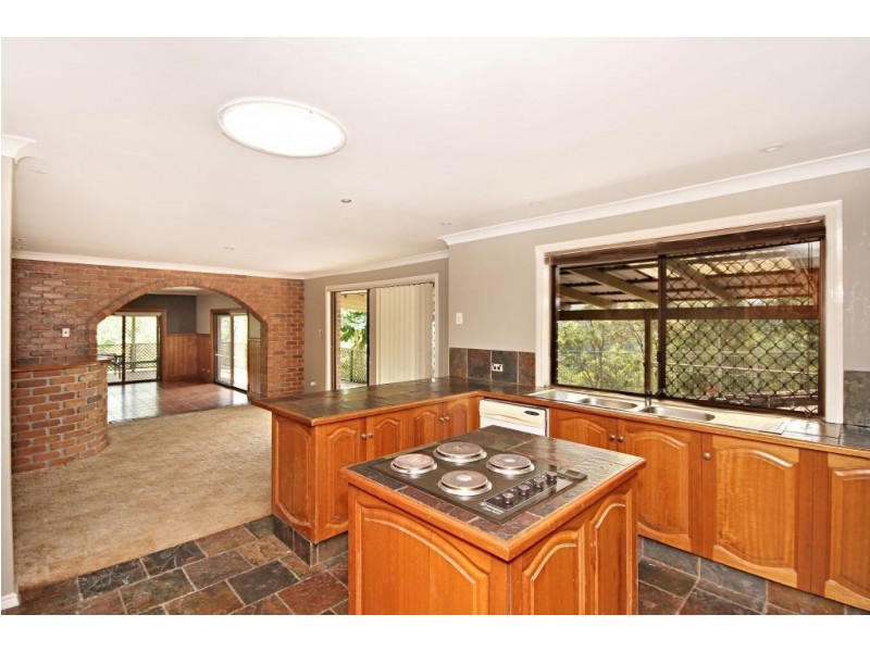 69a Bonogin Road, Mudgeeraba QLD 4213