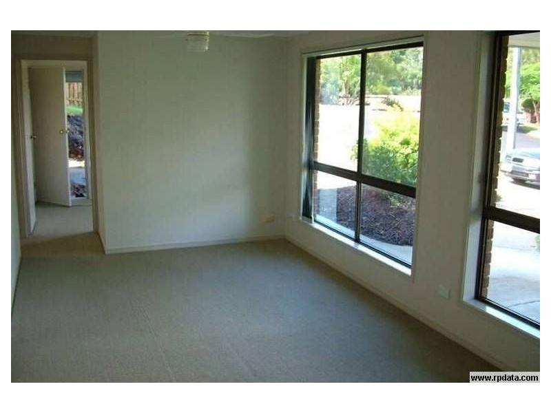 2 Atomi Place, Mudgeeraba QLD 4213