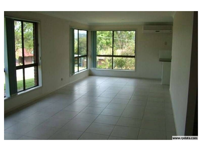 2 Atomi Place, Mudgeeraba QLD 4213