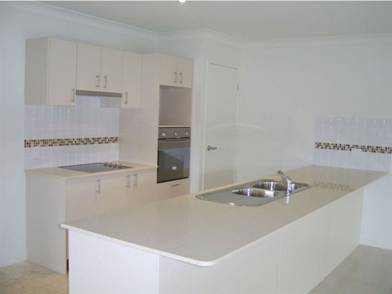 3 Caprice Street, Bonogin QLD 4213