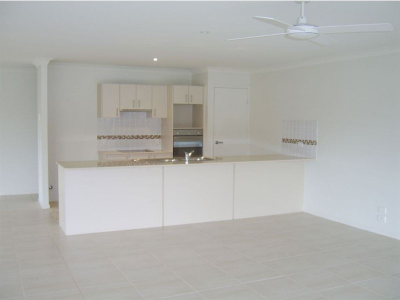 3 Caprice Street, Bonogin QLD 4213