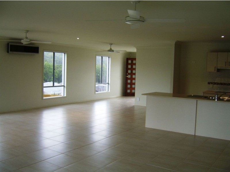 3 Caprice Street, Bonogin QLD 4213