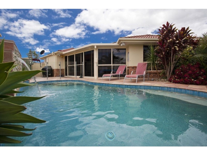 3 Ellis Drive, Mudgeeraba QLD 4213