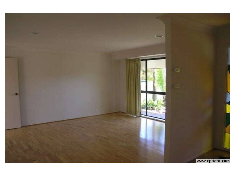 219 Worongary Road, Tallai QLD 4213