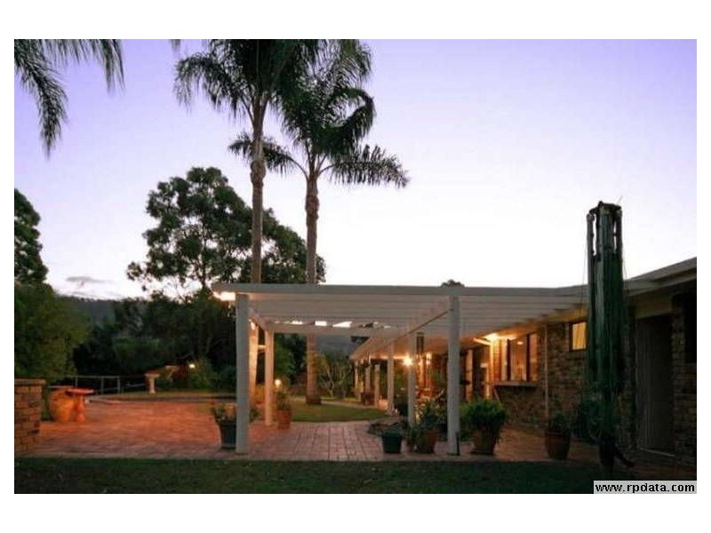 219 Worongary Road, Tallai QLD 4213