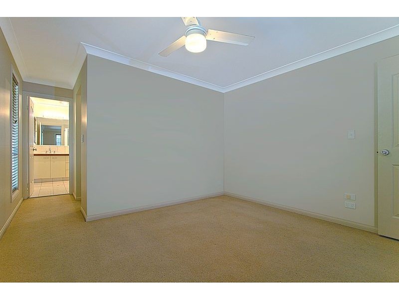 88 Thorngate Drive, Robina QLD 4226