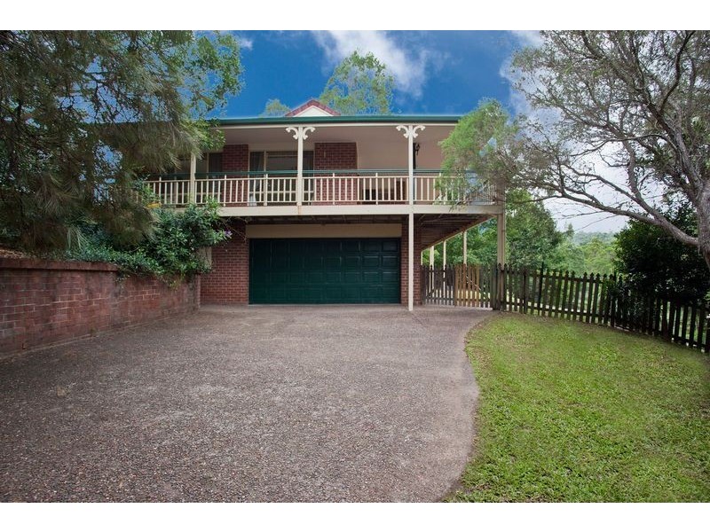 15 Aylesham Drive, Bonogin QLD 4213