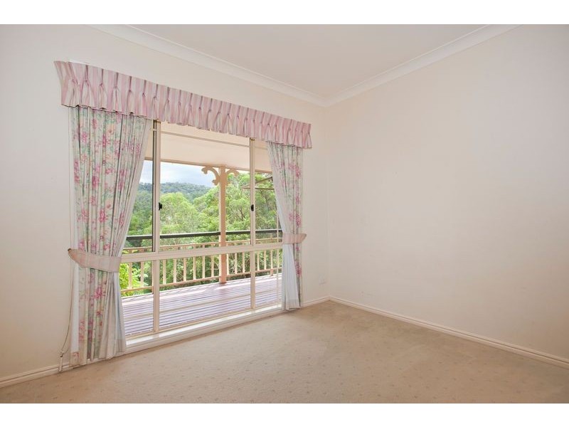 15 Aylesham Drive, Bonogin QLD 4213