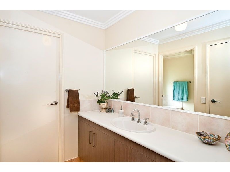 22 Shepton Crescent, Mudgeeraba QLD 4213