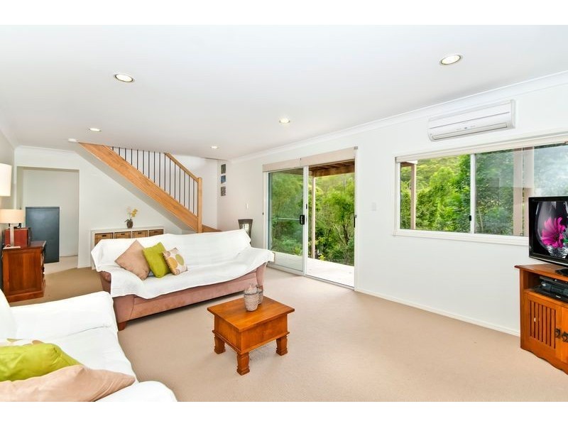 37 Sunray Drive, Bonogin QLD 4213