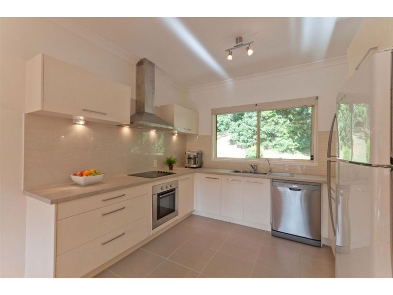 37 Sunray Drive, Bonogin QLD 4213