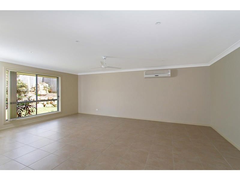 4 Kershan Street, Mudgeeraba QLD 4213