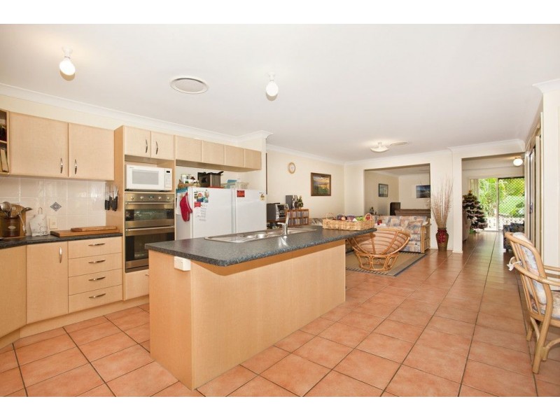 5 Glenfern Place, Bonogin QLD 4213