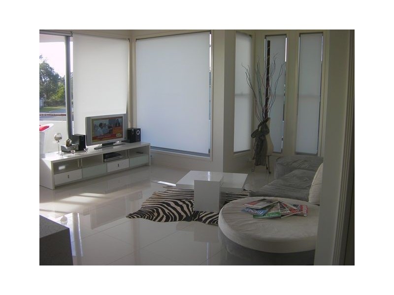 1 Palma Crescent, Varsity Lakes QLD 4227