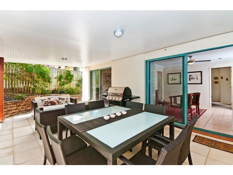 22 Shepton Crescent, Mudgeeraba QLD 4213