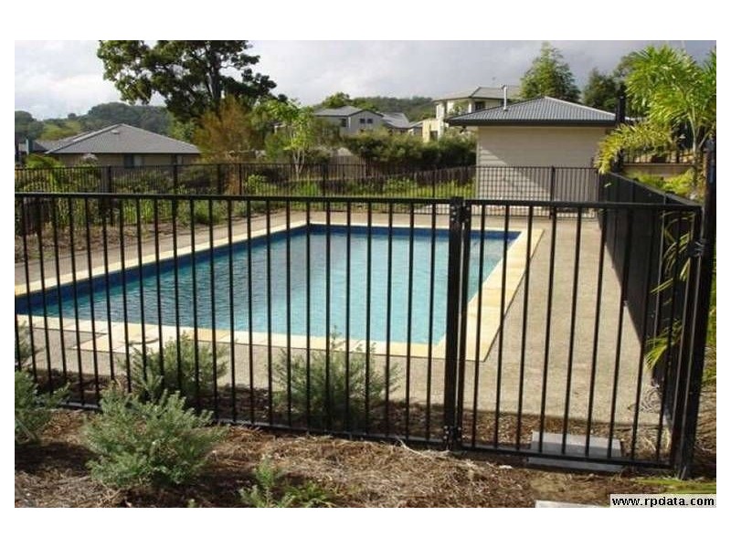 8/5 Faculty Court, Mudgeeraba QLD 4213